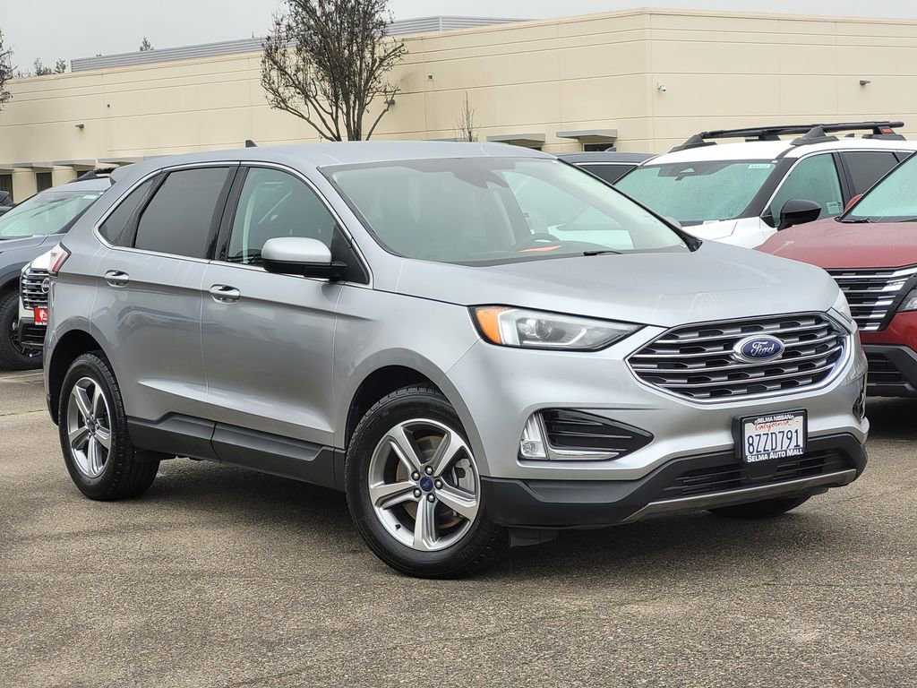 Used 2022 Ford Edge SEL w/ Convenience Package image 2