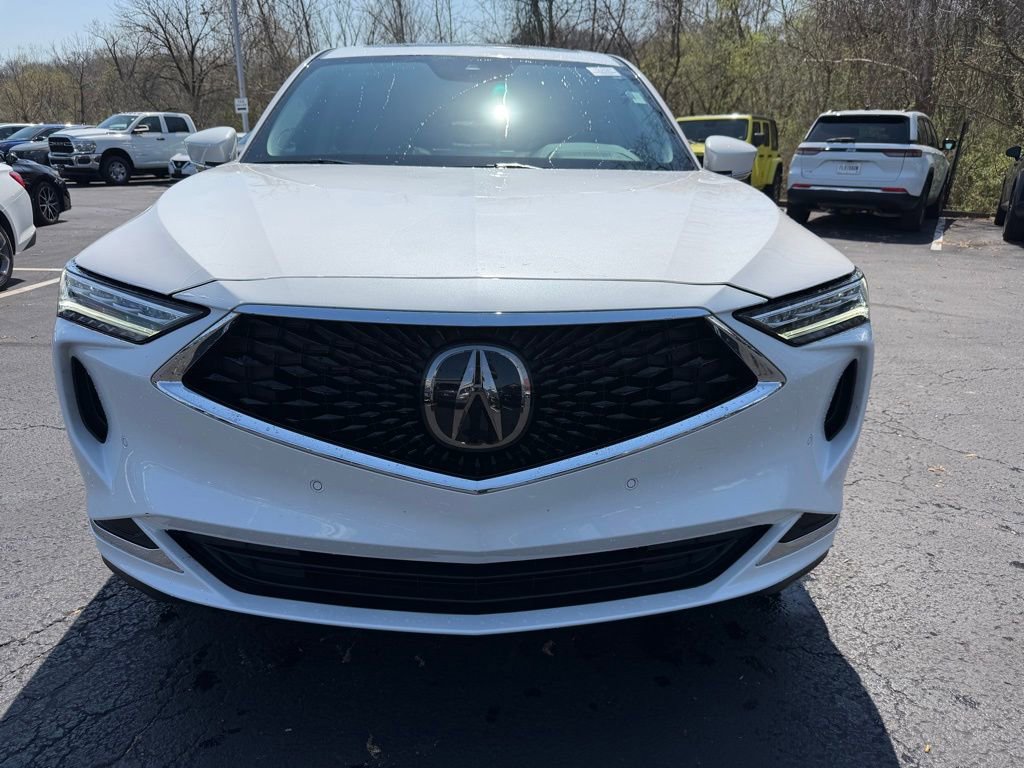 Certified 2024 Acura MDX SH-AWD w/ Technology Package image 3