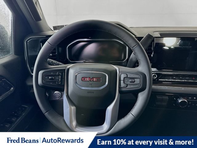 New 2026 GMC Sierra 1500 Elevation image 16