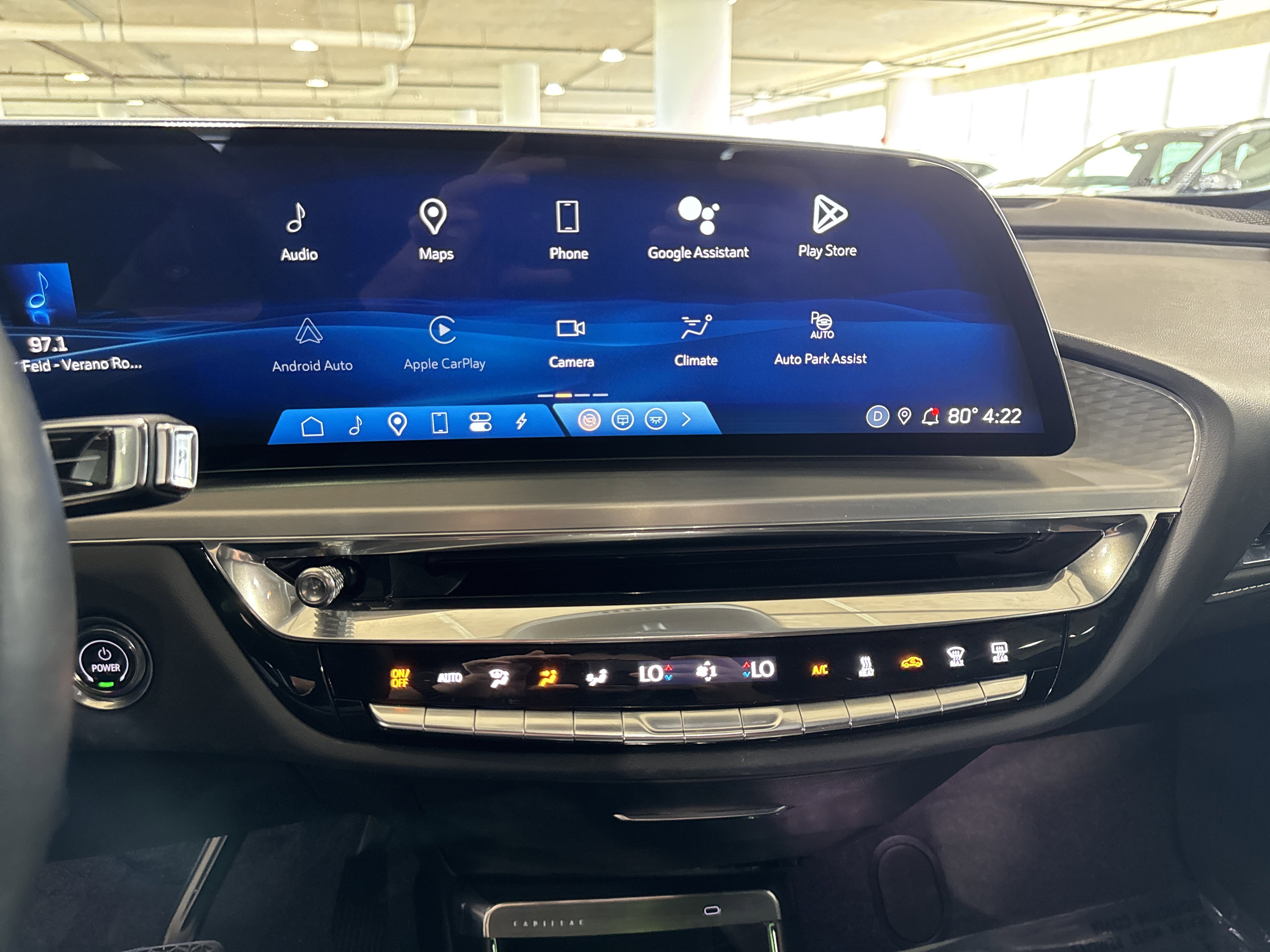 Used 2024 Cadillac Lyriq Sport image 11