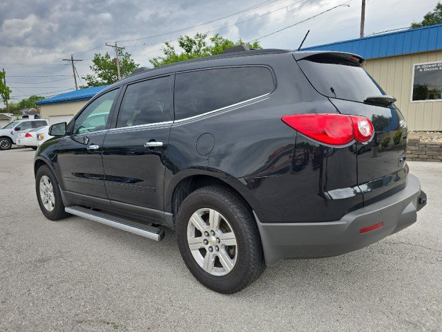 Used 2011 Chevrolet Traverse LT w/ LPO, 'HIT The Road' Package FWD image 3