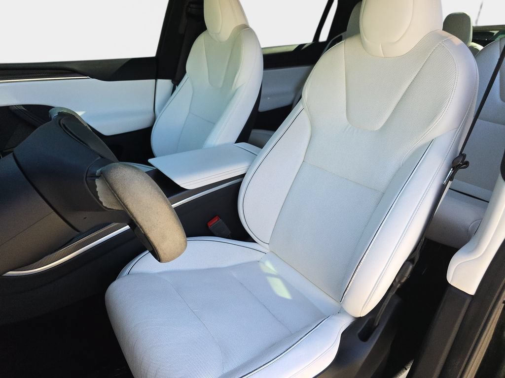 Used 2022 Tesla Model X Plaid AWD/4WD image 19