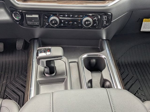 Used 2026 Chevrolet Silverado 1500 LT Trail Boss w/ Convenience Package II AWD/4WD image 19