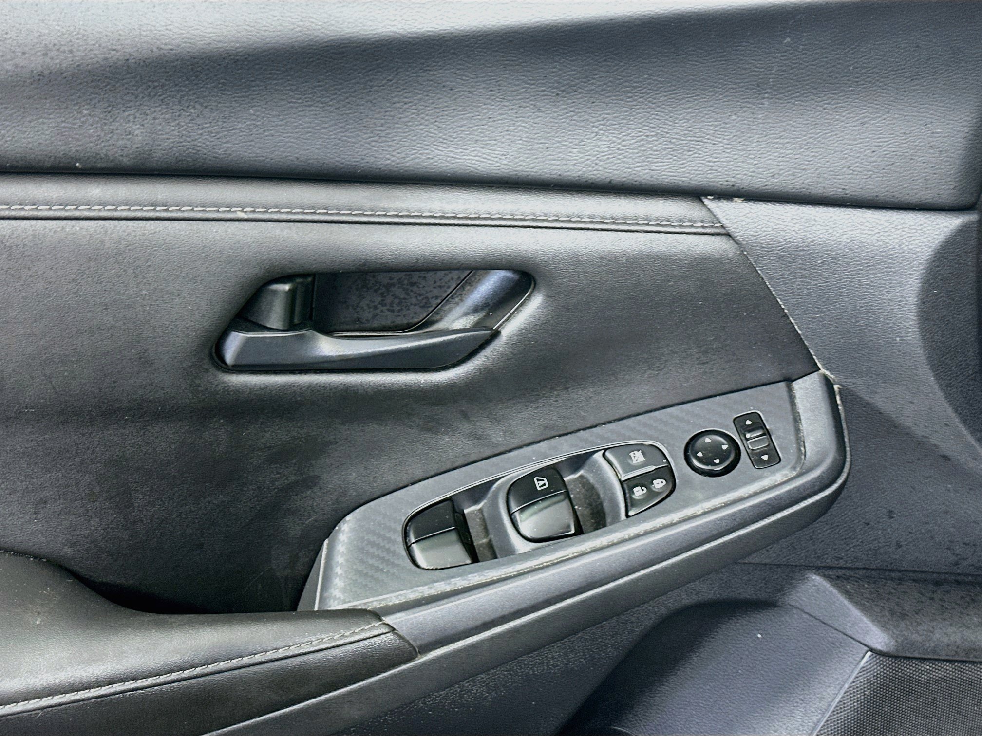 Used 2024 Nissan Sentra S FWD image 15
