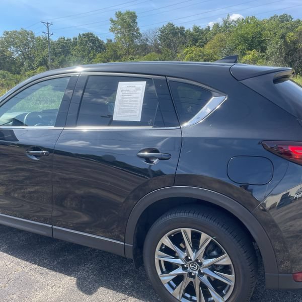 Used 2021 MAZDA CX-5 Signature AWD/4WD image 5