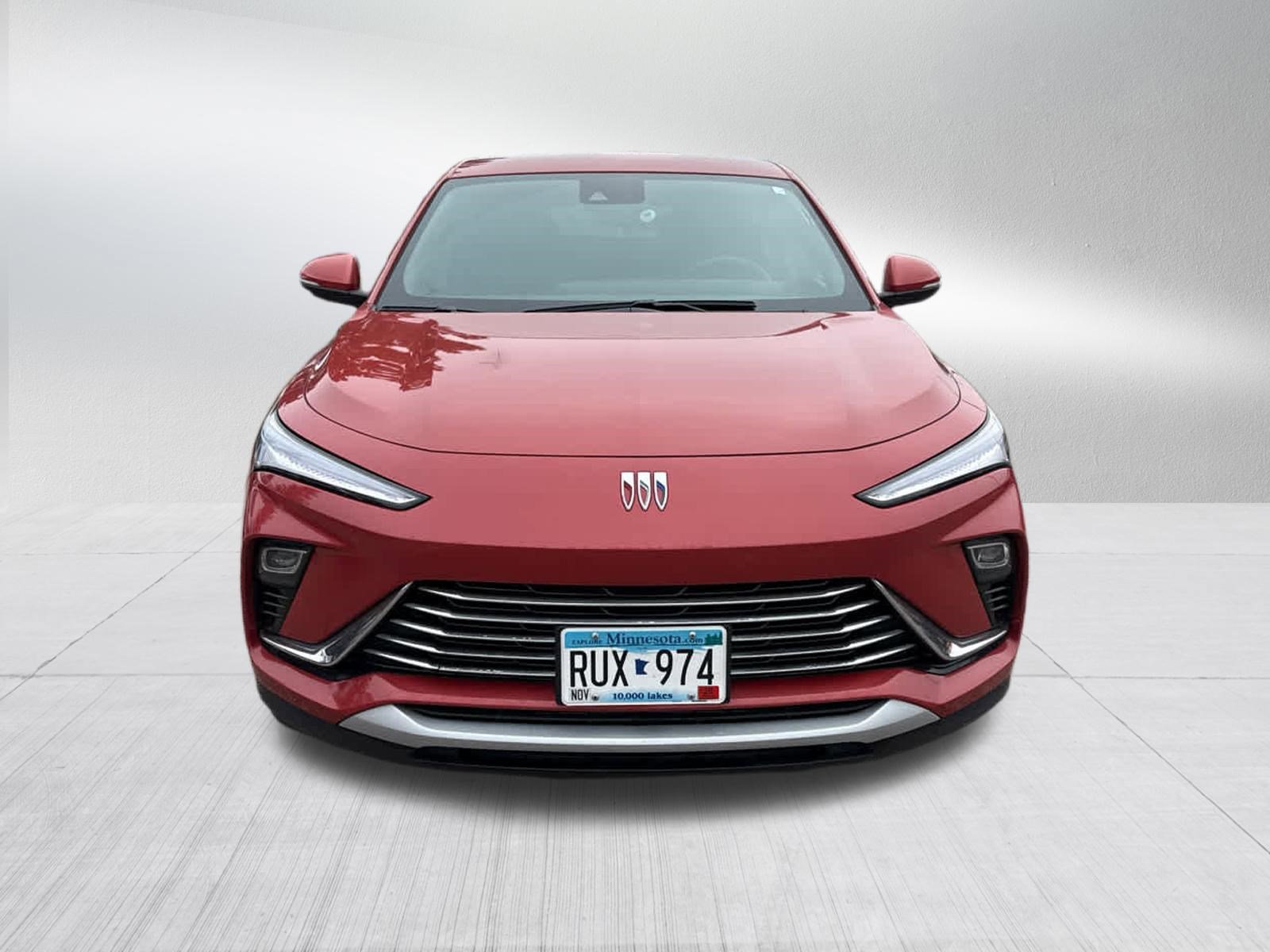 Used 2024 Buick Envista Preferred w/ Convenience I Package image 2