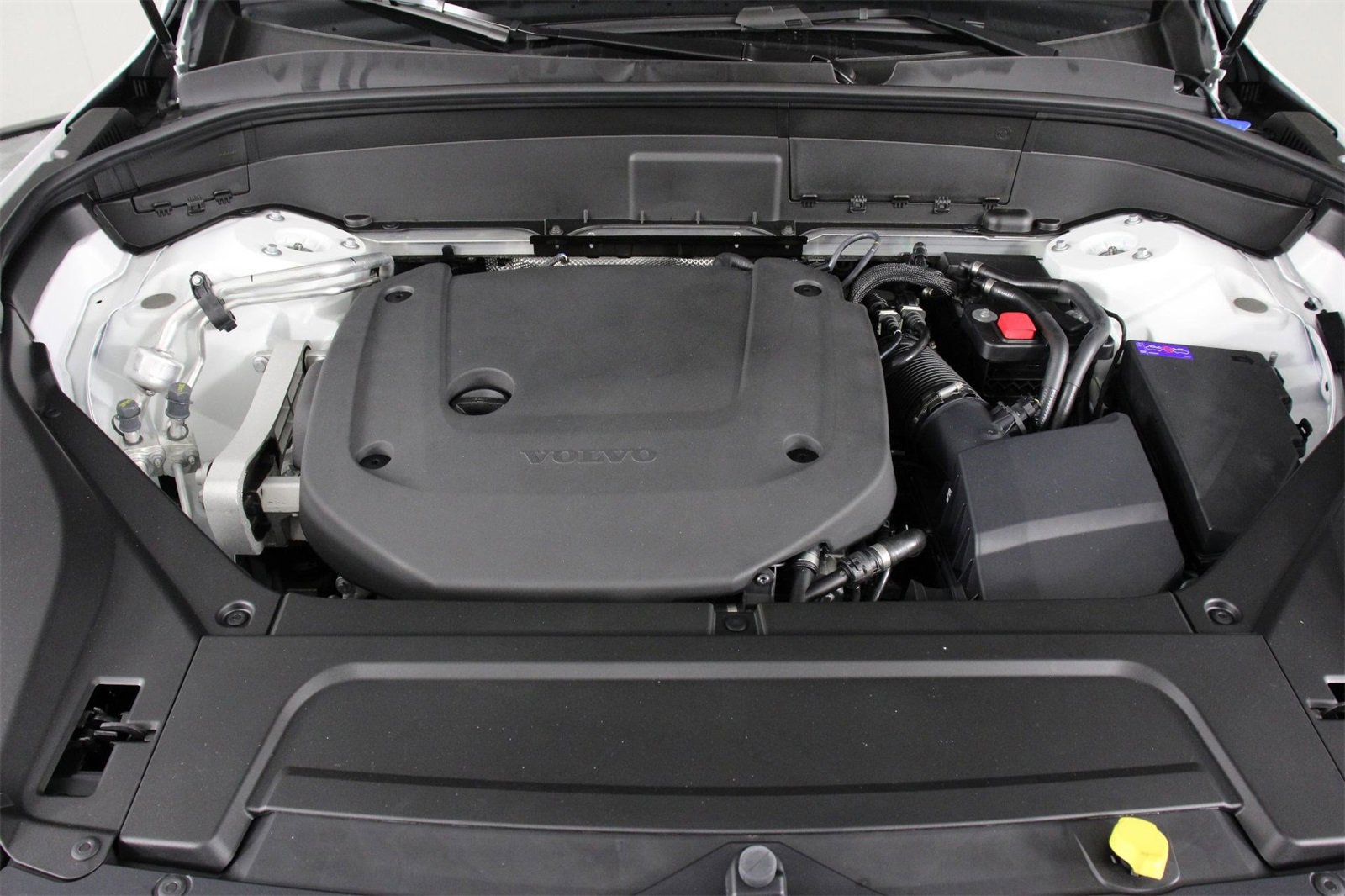 New 2026 Volvo XC90 B6 Plus w/ Protection Package image 12