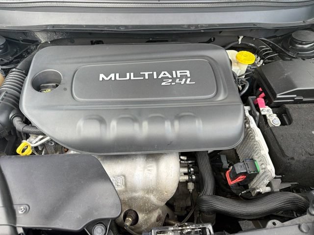 Used 2016 Jeep Cherokee Trailhawk AWD/4WD image 30