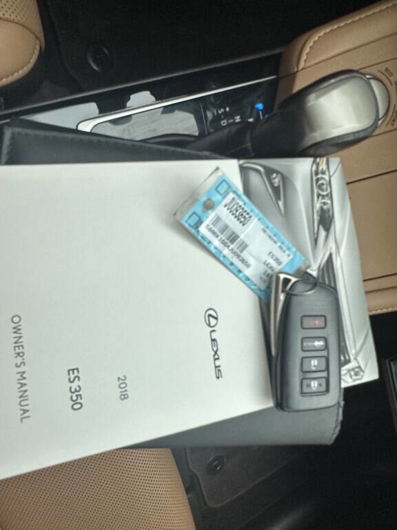 Used 2018 Lexus ES 350 image 37