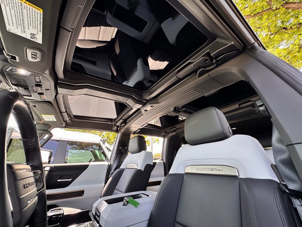 Used 2025 GMC Hummer EV 3X AWD/4WD image 21