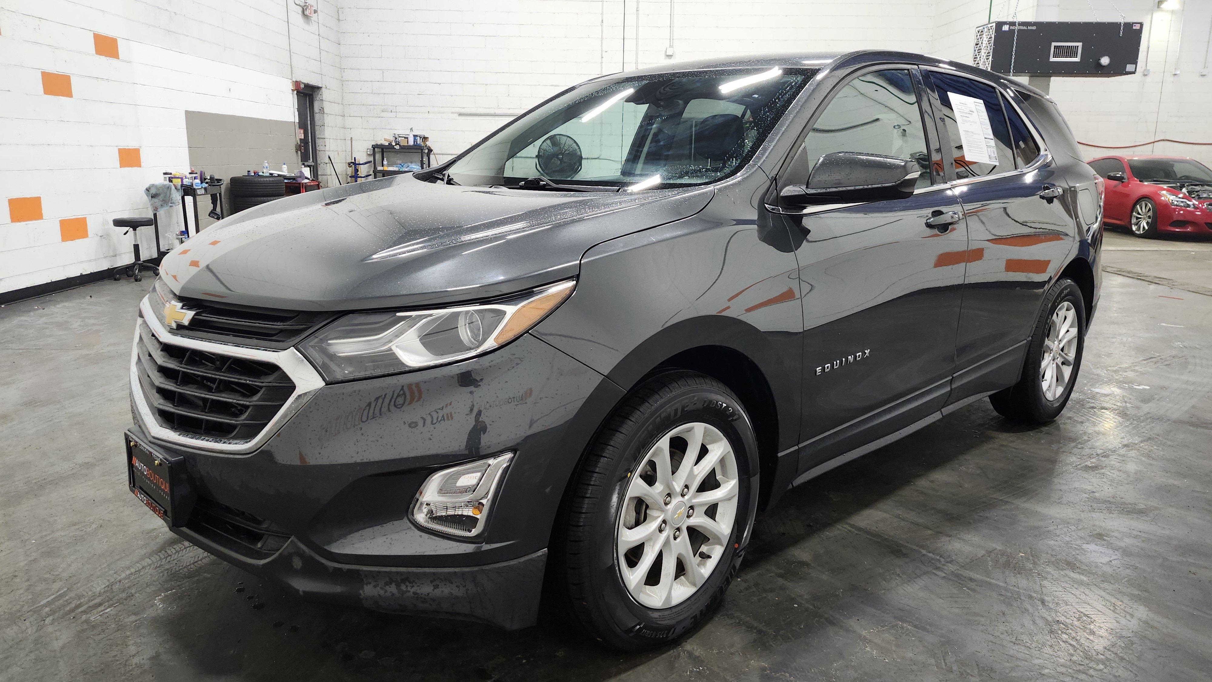 Used 2018 Chevrolet Equinox LT image 12