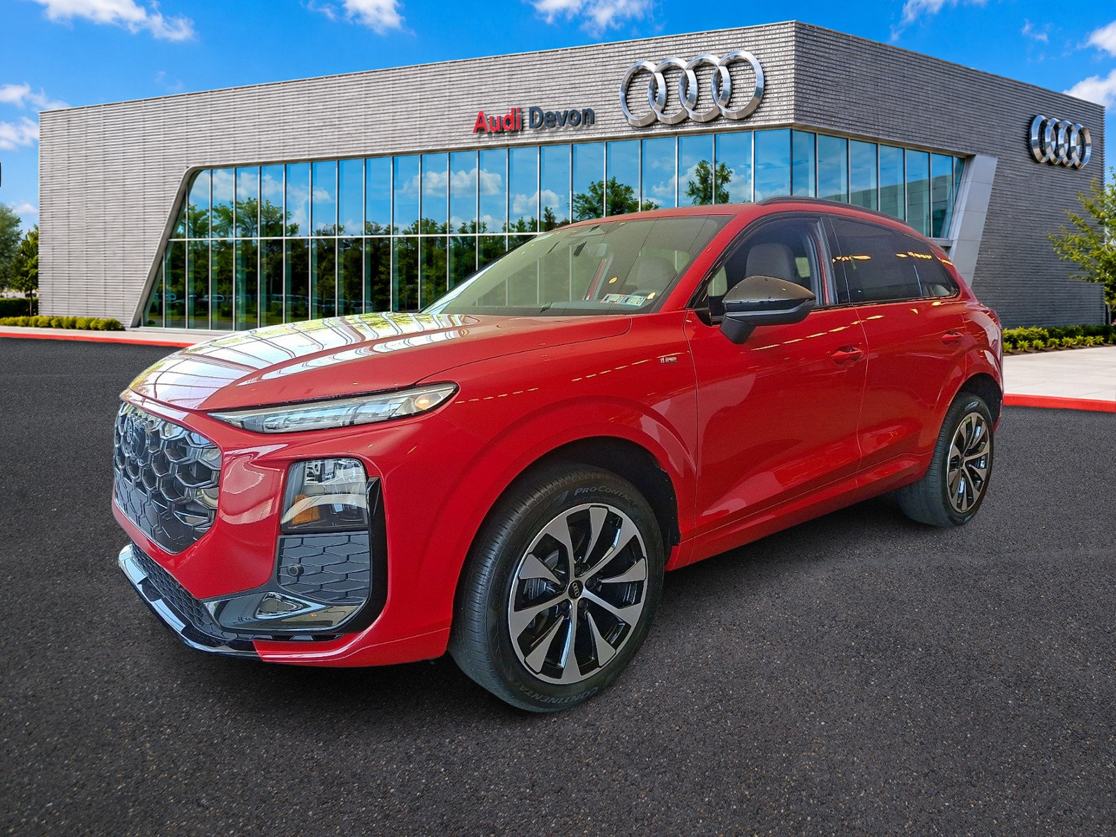New 2026 Audi Q3 quattro 2.0T AWD/4WD image 2