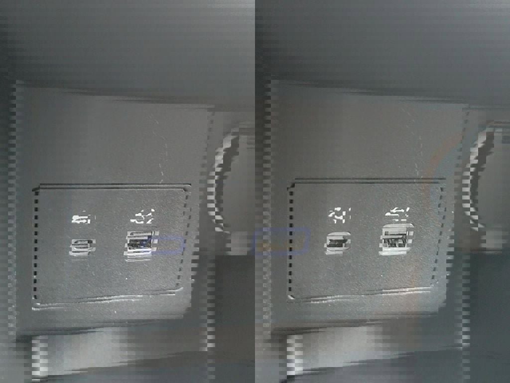 Certified 2023 Nissan Kicks SV image 22