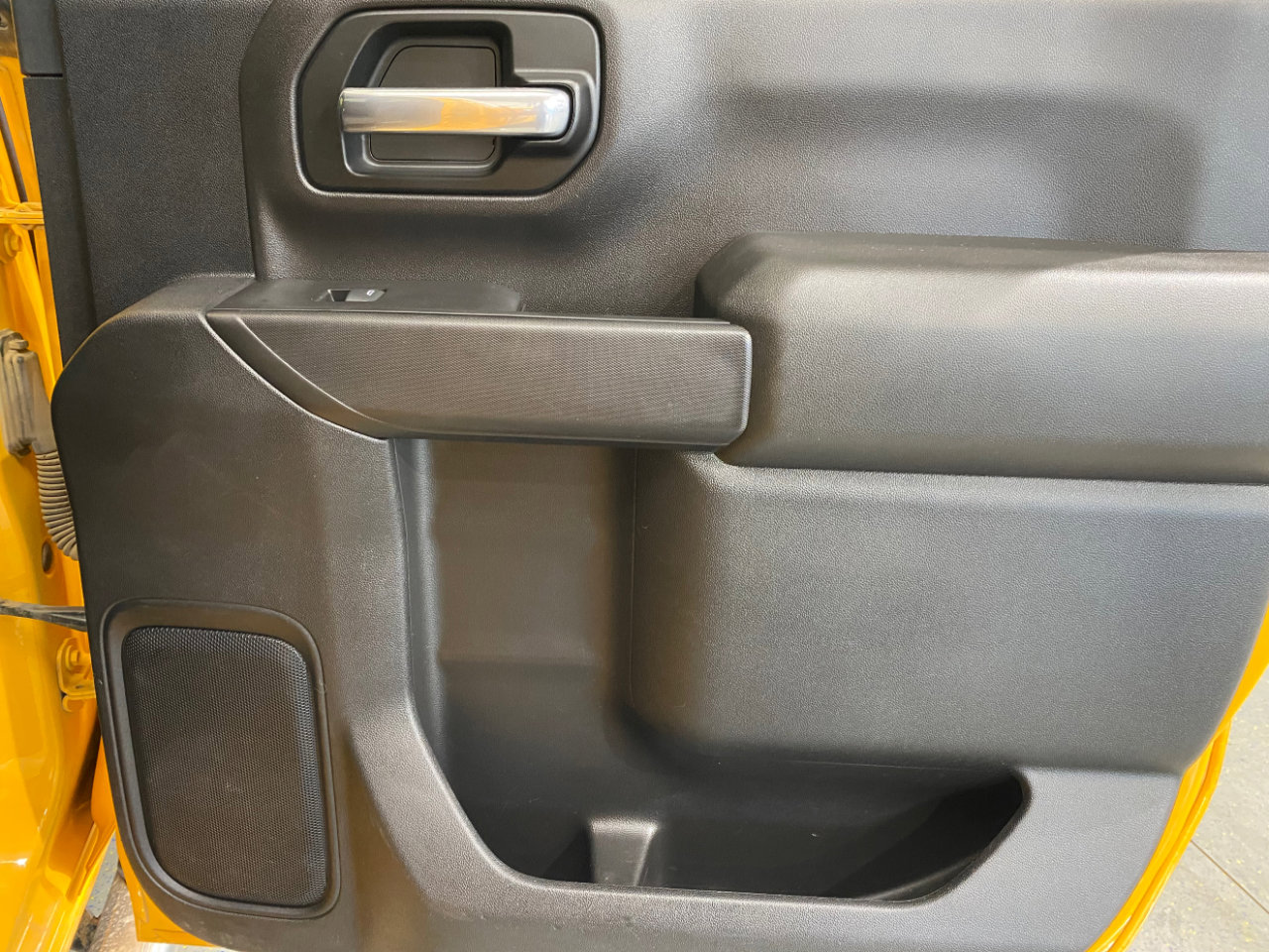 Used 2021 Chevrolet Silverado 2500 LT w/ Snow Plow Prep/Camper Package image 24