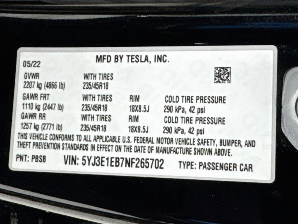 Used 2022 Tesla Model 3 Long Range AWD/4WD image 27