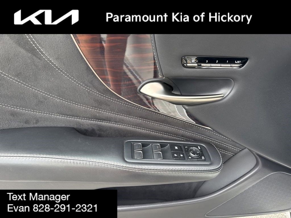 Used 2018 Lexus LS 500 AWD w/ Interior Upgrade Package image 19