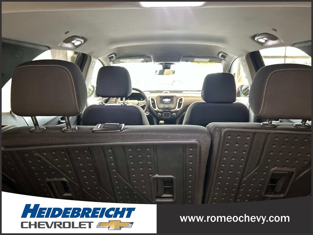 Certified 2024 Chevrolet Equinox LT w/ LPO, Floor Liner Package image 31