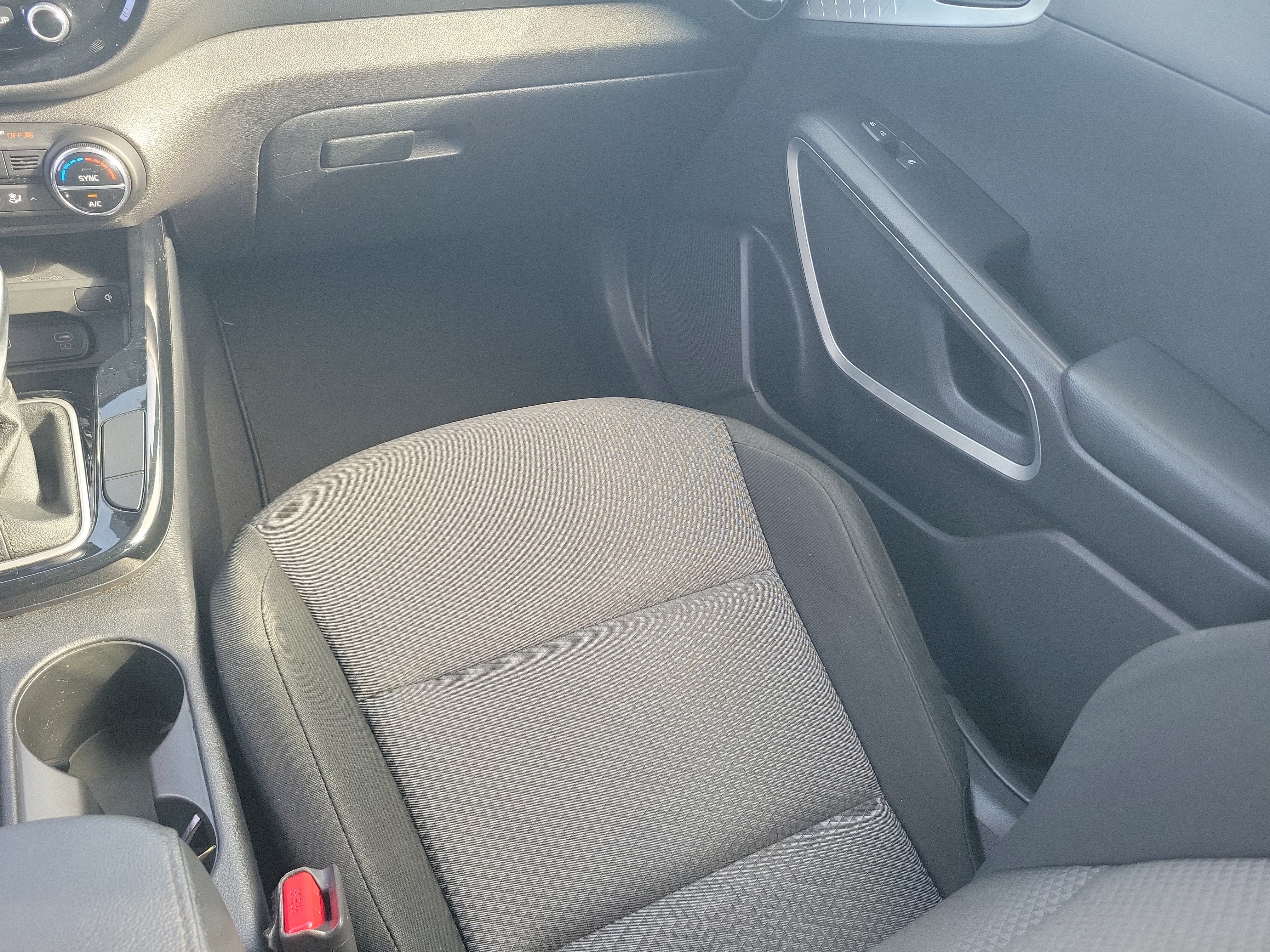 Used 2023 Kia Soul S FWD image 18