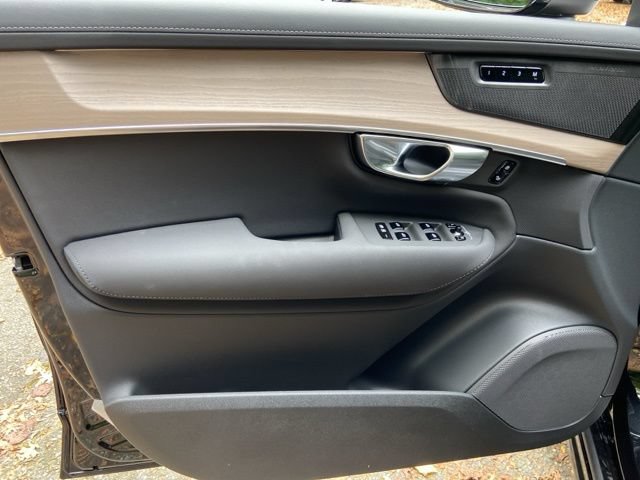 New 2026 Volvo XC90 B6 Plus AWD/4WD image 12
