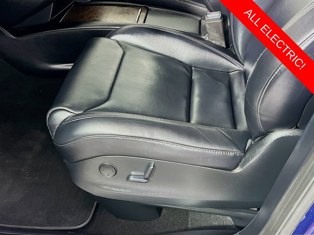 Used 2018 Tesla Model X 75D AWD/4WD image 19
