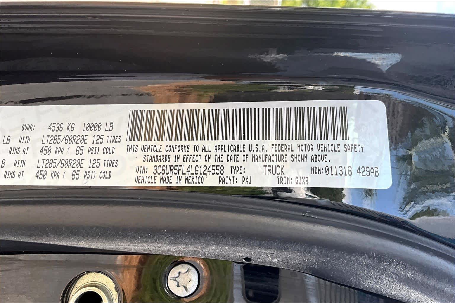 Used 2020 RAM 2500 Laramie AWD/4WD image 32