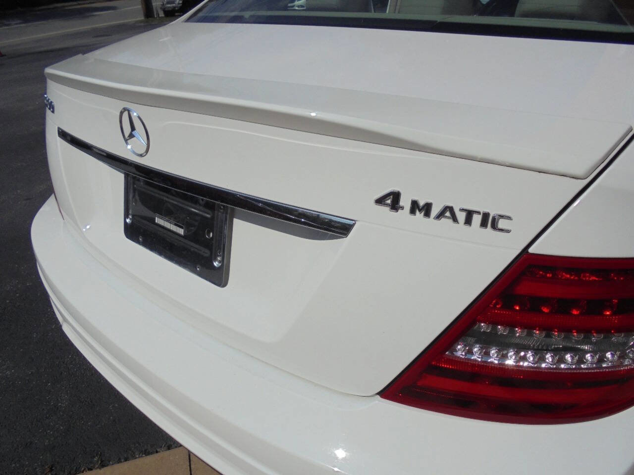 Used 2014 Mercedes-Benz C 300 C 300 Sport 4MATIC AWD 4dr Sed w/ Premium 1 Package image 37