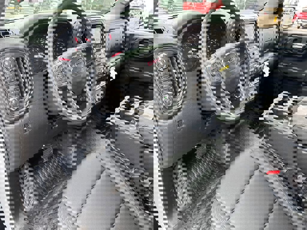 New 2026 GMC Sierra 1500 Pro w/ Pro Value Package image 13