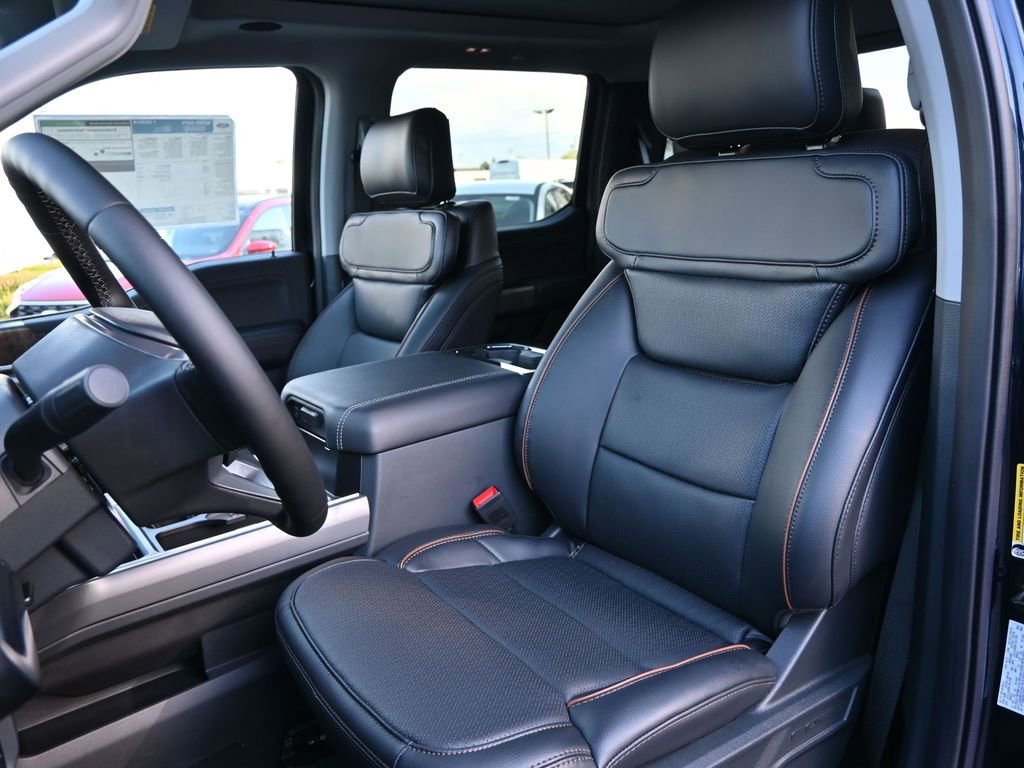 New 2025 Ford F350 Lariat w/ Lariat Ultimate Package image 33