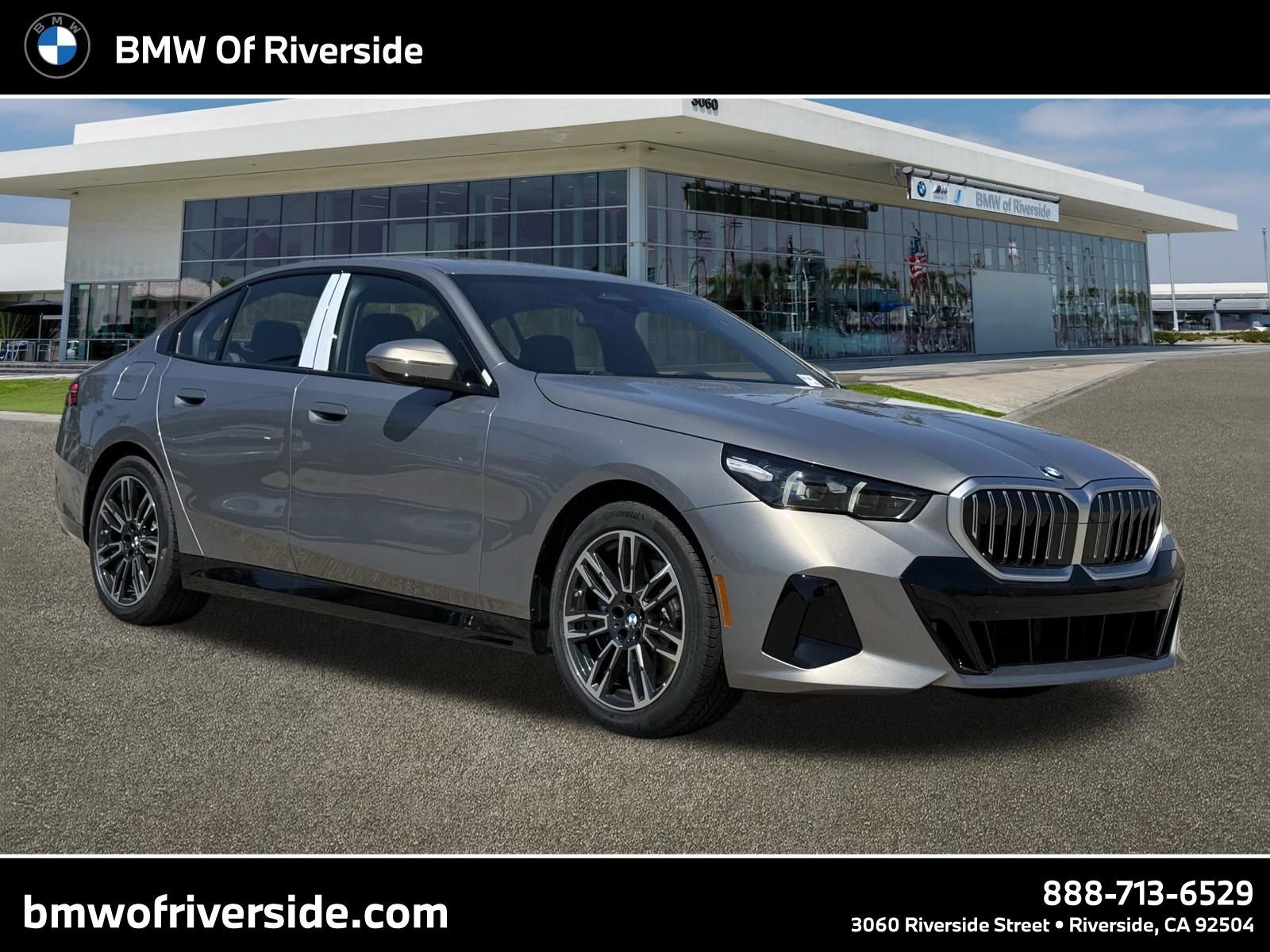 New 2026 BMW 530i w/ M Sport Package RWD image 1