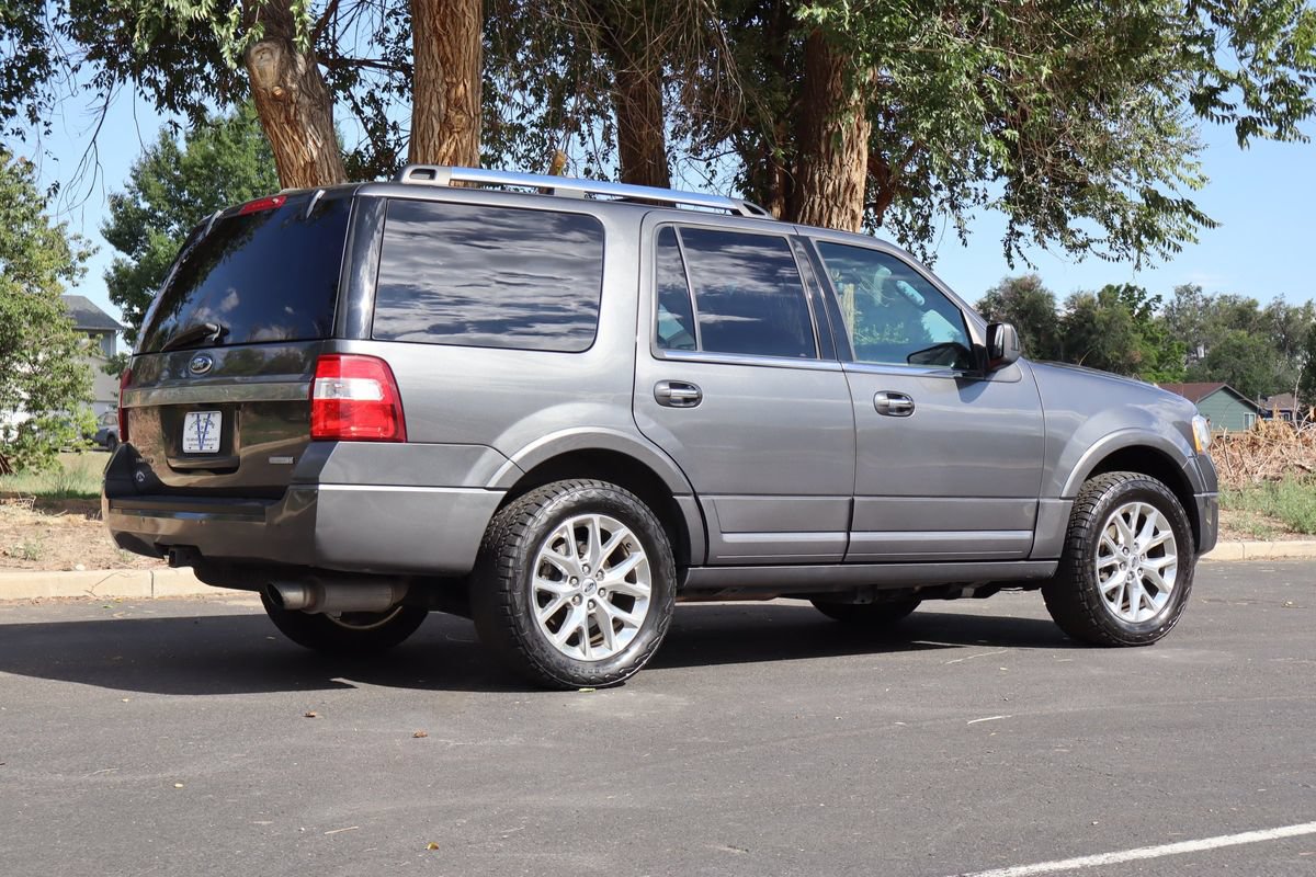 Used 2015 Ford Expedition Limited w/ Equipment Group 301A AWD/4WD image 5