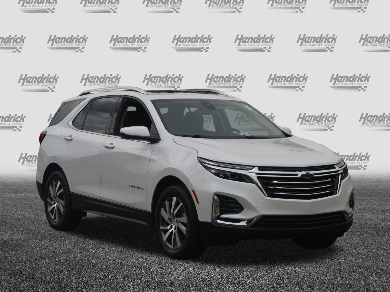 Used 2024 Chevrolet Equinox Premier AWD/4WD image 5