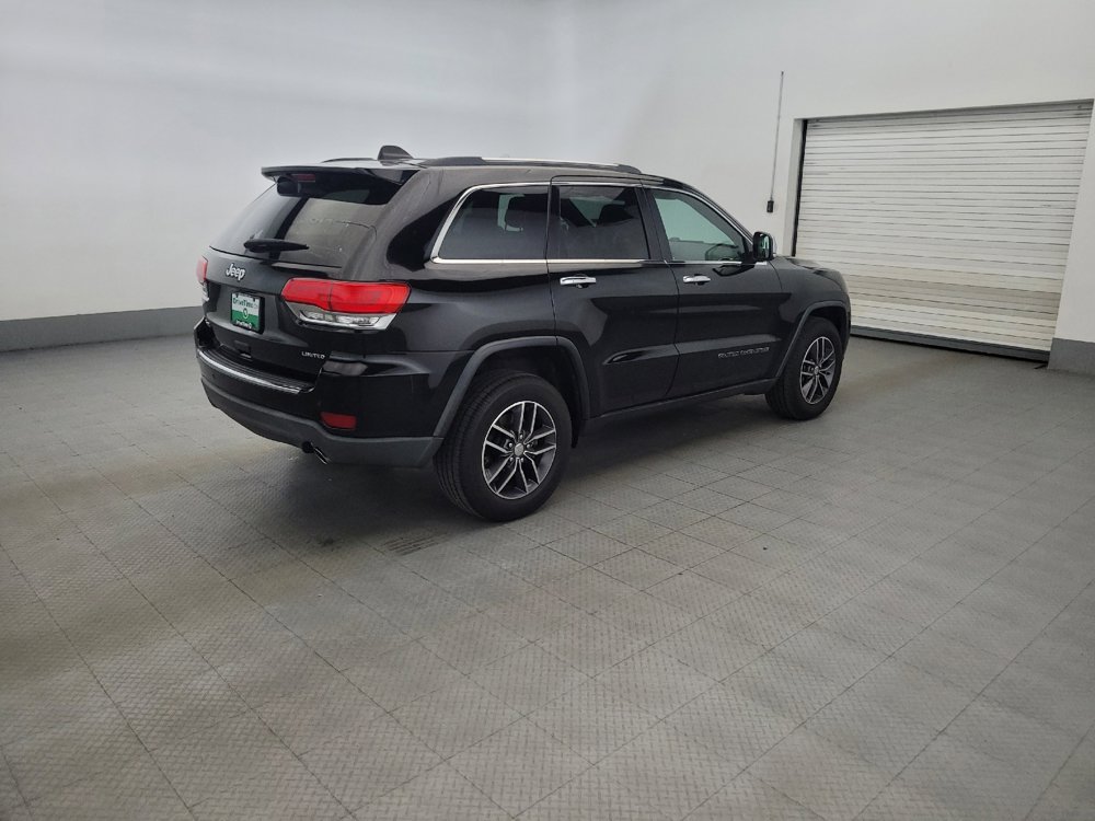 Used 2017 Jeep Grand Cherokee Limited AWD/4WD image 10