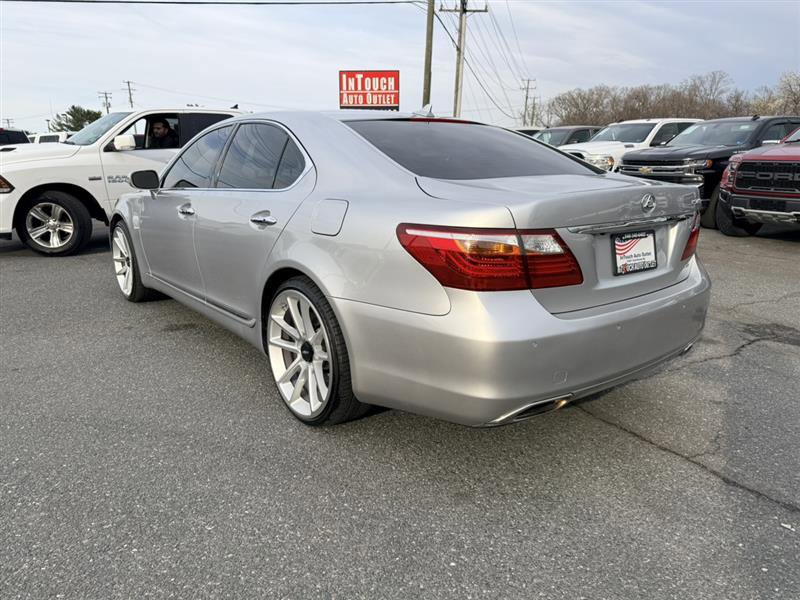 Used 2011 Lexus LS 460 AWD w/ Comfort Plus Pkg image 6