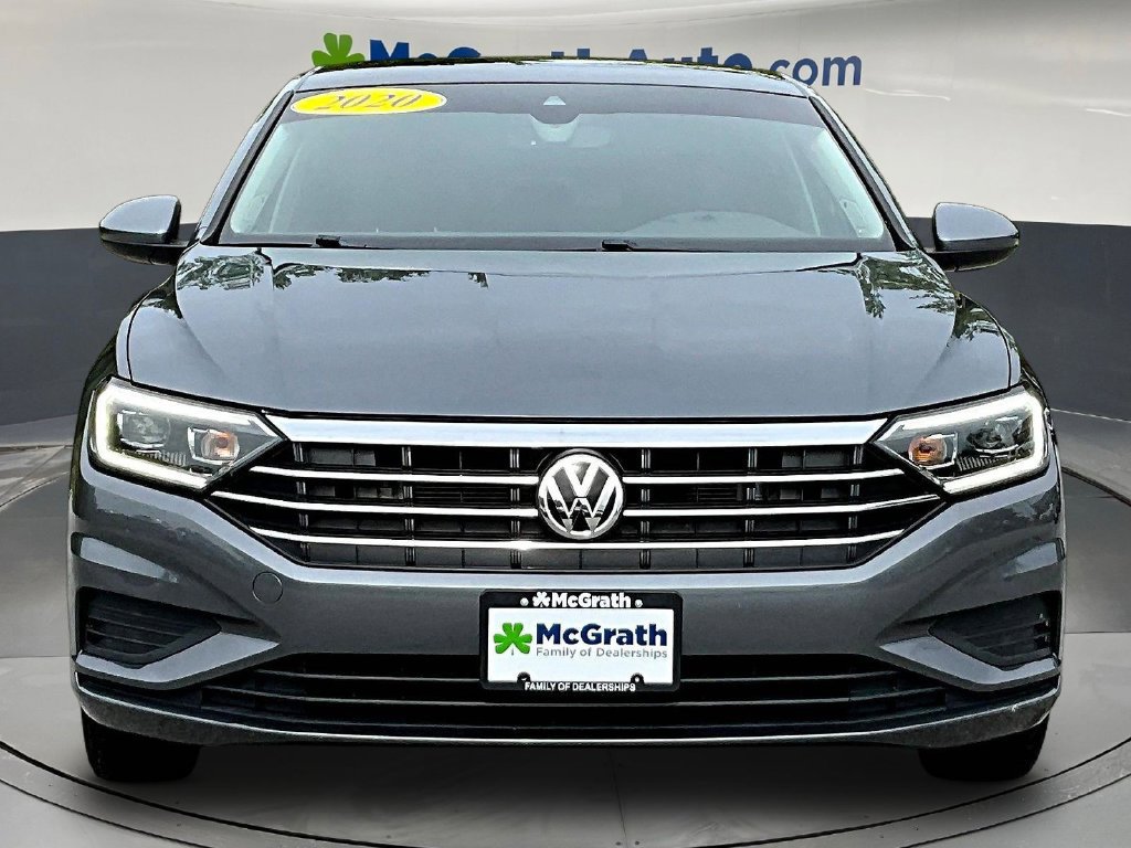 Used 2020 Volkswagen Jetta SEL FWD image 2