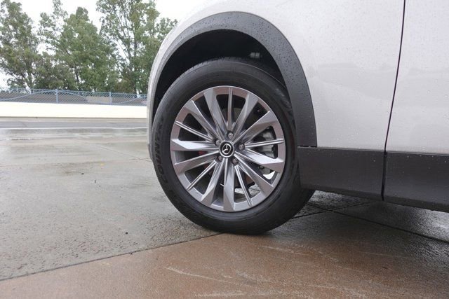 Certified 2024 MAZDA CX-90 Plug-In Hybrid w/ Preferred AWD/4WD image 10