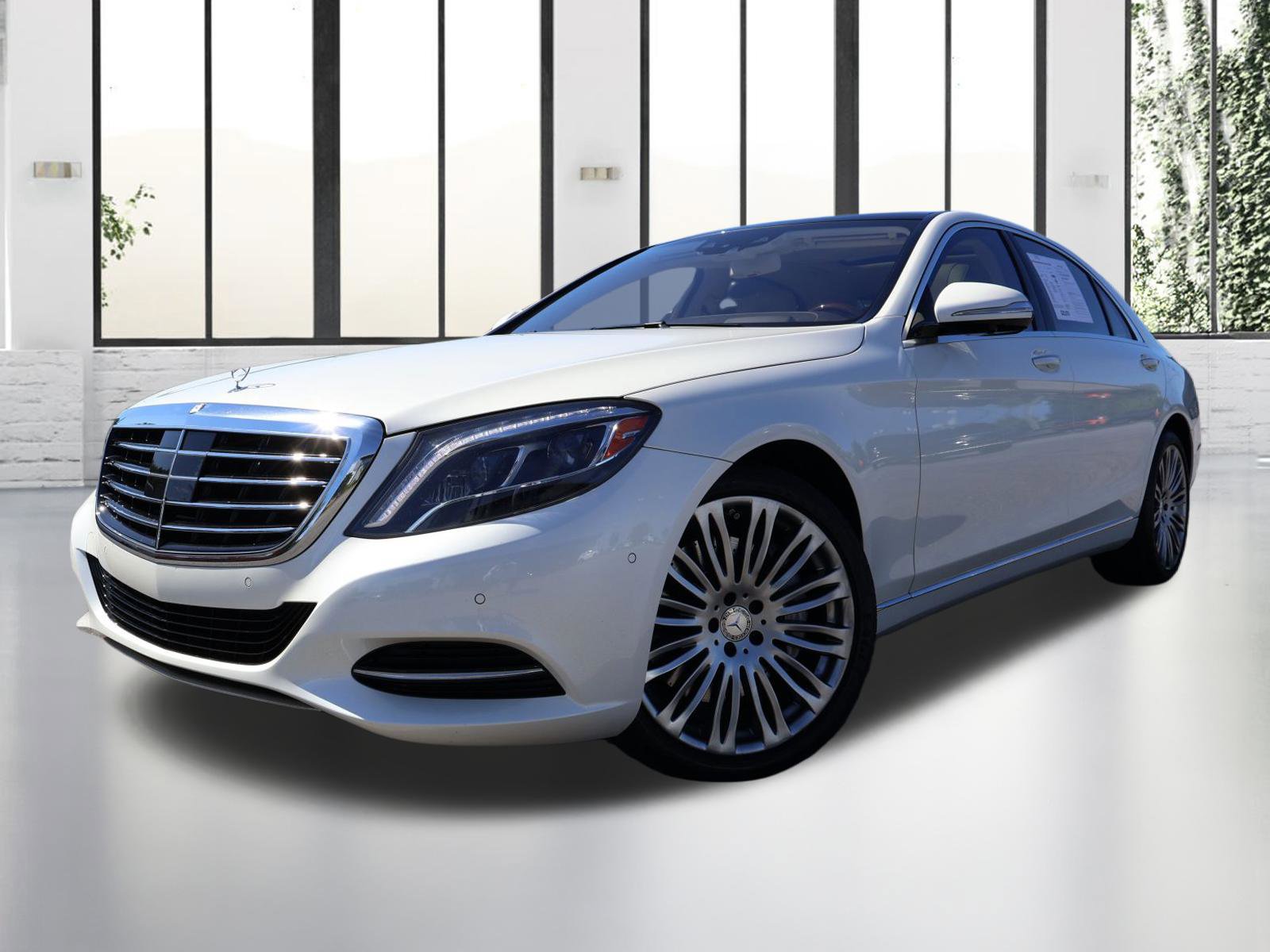 Used 2015 Mercedes-Benz S 550 Sedan image 1