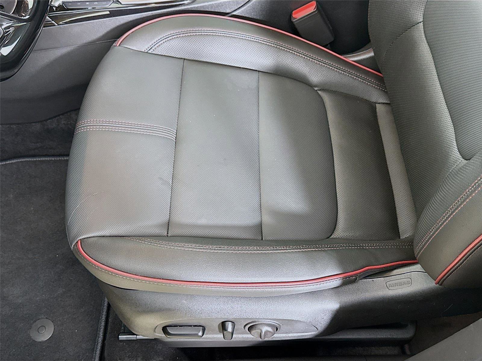 Used 2024 Chevrolet TrailBlazer RS w/ Convenience Package image 18