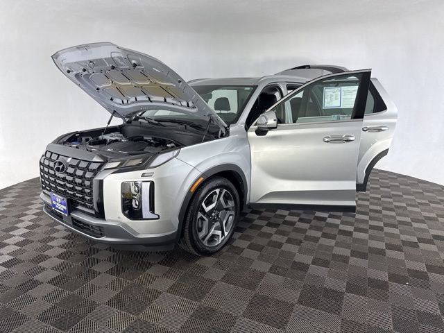 Used 2025 Hyundai Palisade SEL FWD image 14