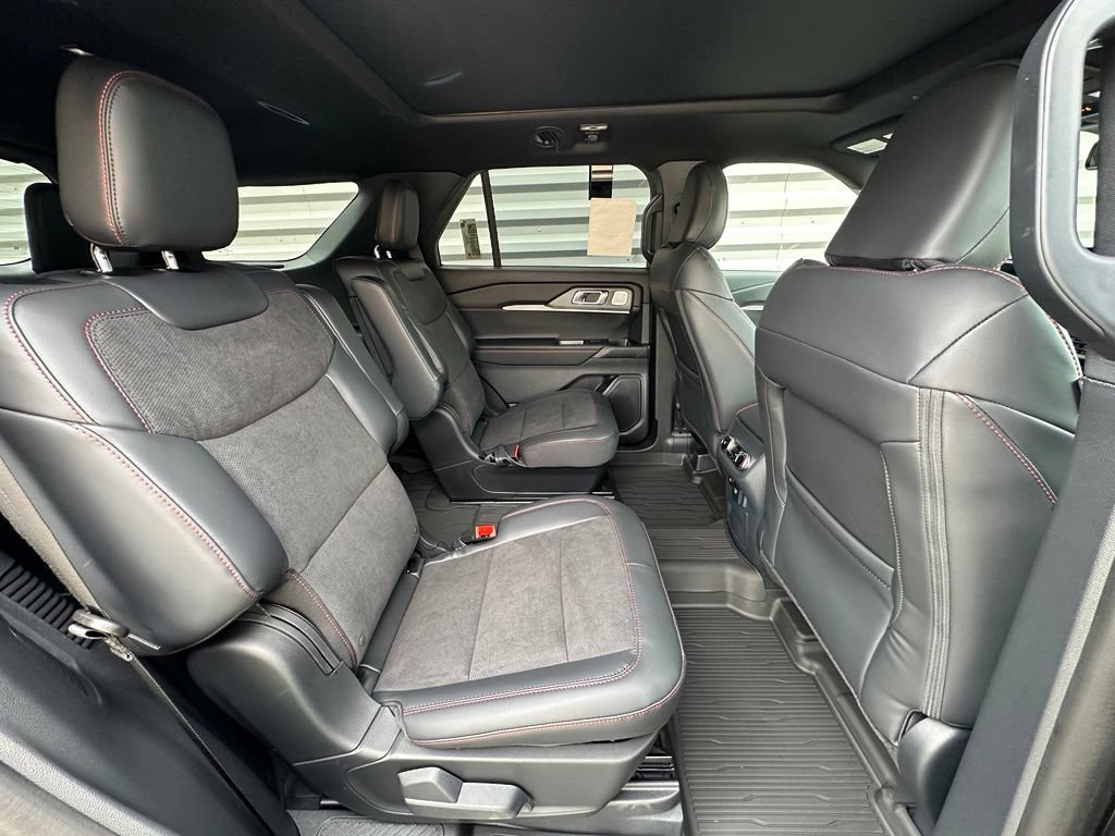 New 2026 Ford Explorer ST w/ Sun And Sound Package AWD/4WD image 27