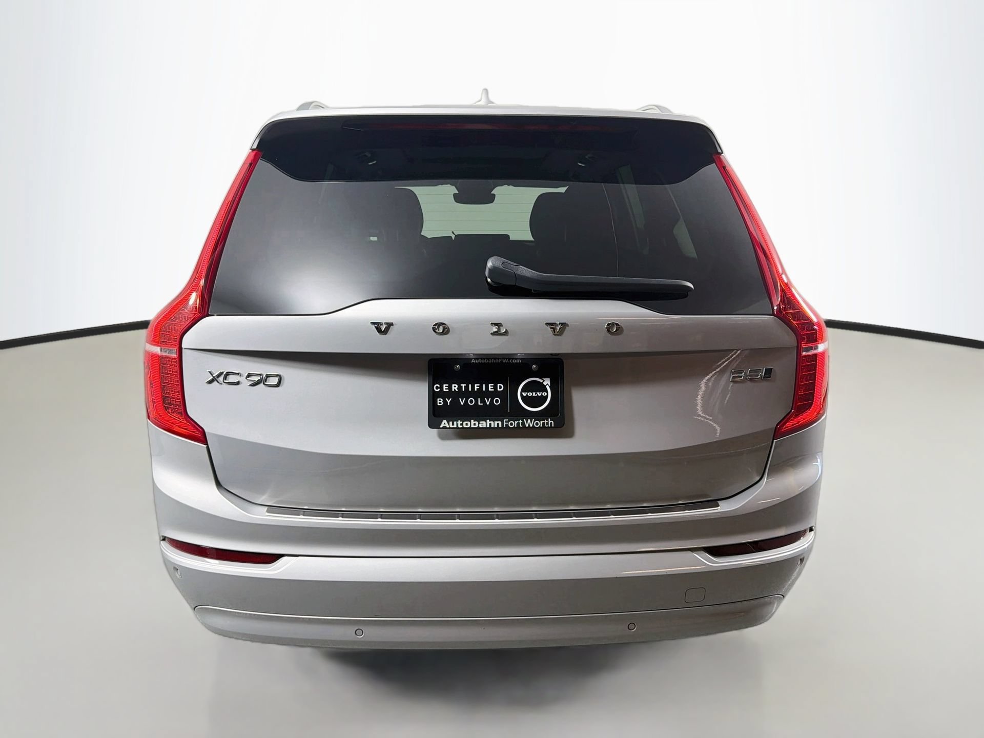 Certified 2023 Volvo XC90 B5 Core w/ Protection Package Premier AWD/4WD image 7