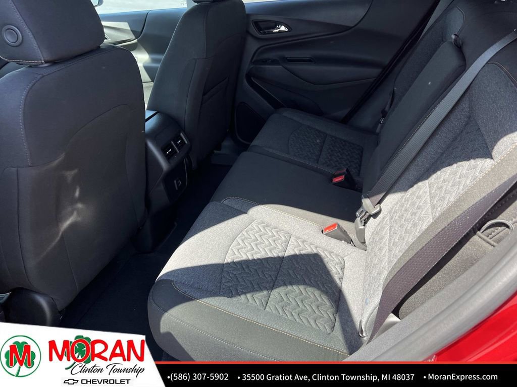 Certified 2024 Chevrolet Equinox LT FWD image 13