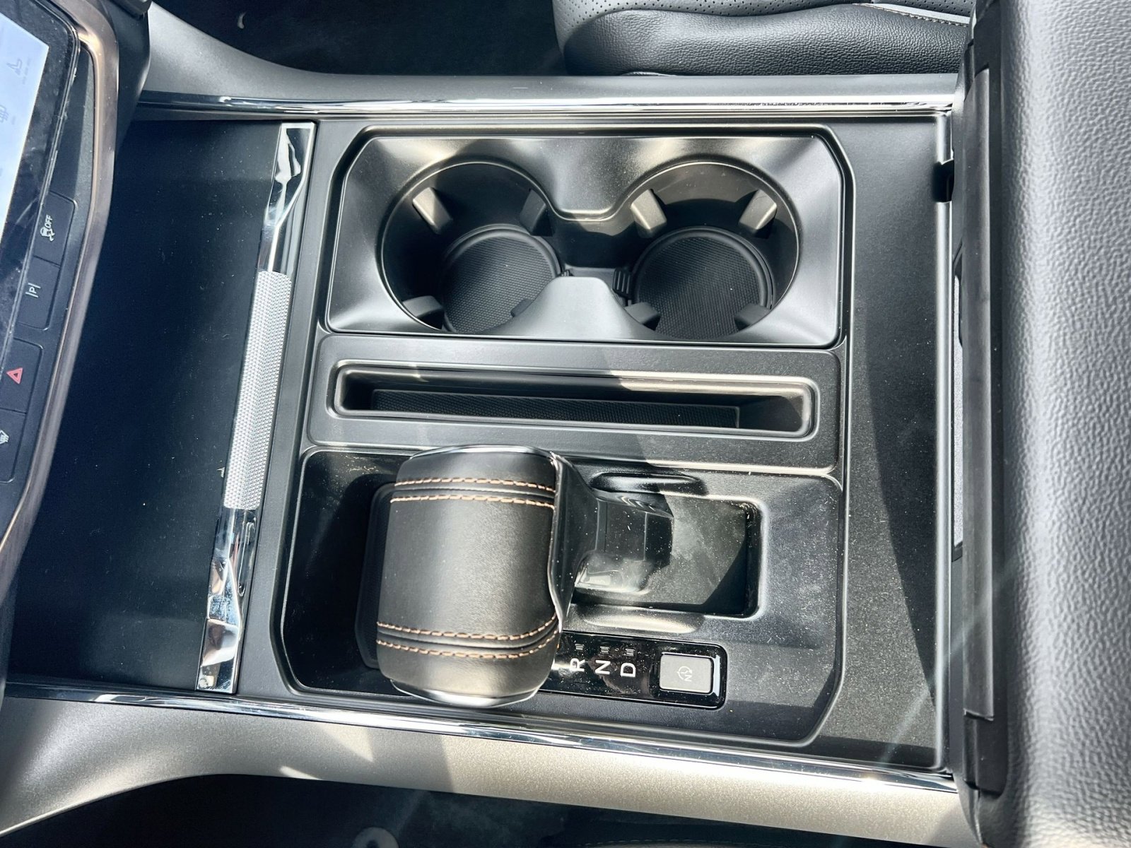 New 2025 Ford F150 Lightning Lariat image 22