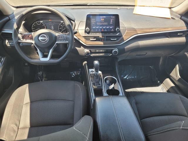 Certified 2023 Nissan Altima 2.5 SV FWD image 16