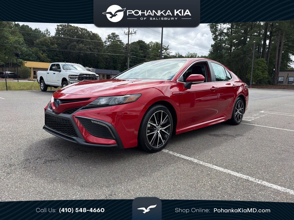 Used 2023 Toyota Camry SE w/ Audio Upgrade Package