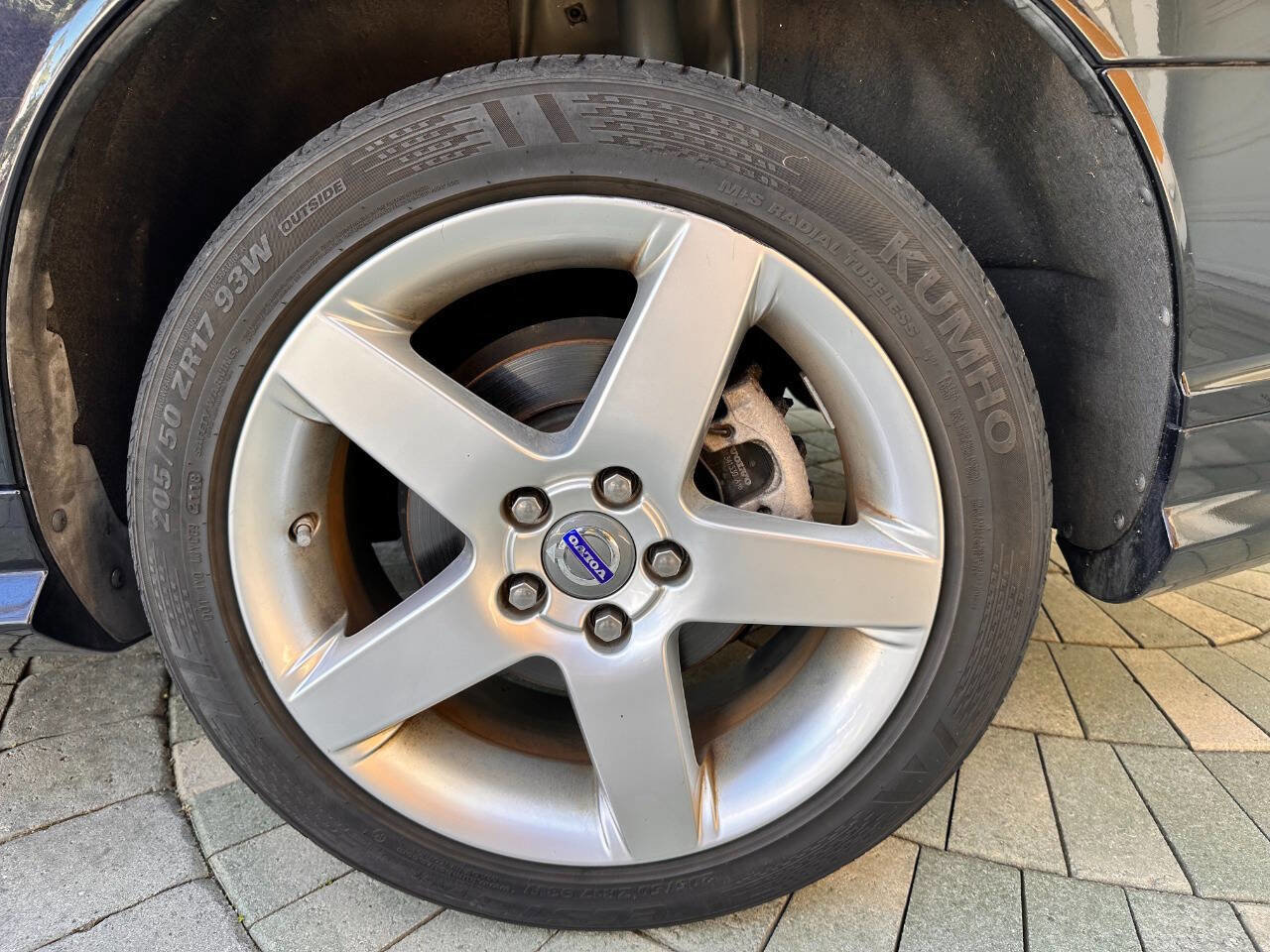 Used 2009 Volvo S40 T5 R-Design image 32