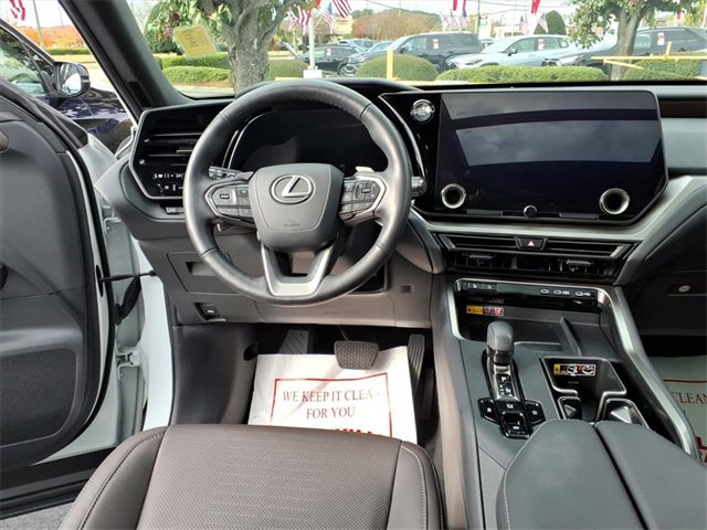 Used 2024 Lexus TX 350 FWD image 13