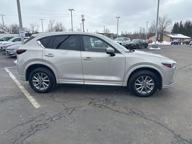 Used 2025 MAZDA CX-5 AWD 2.5 S w/ Preferred Package image 3
