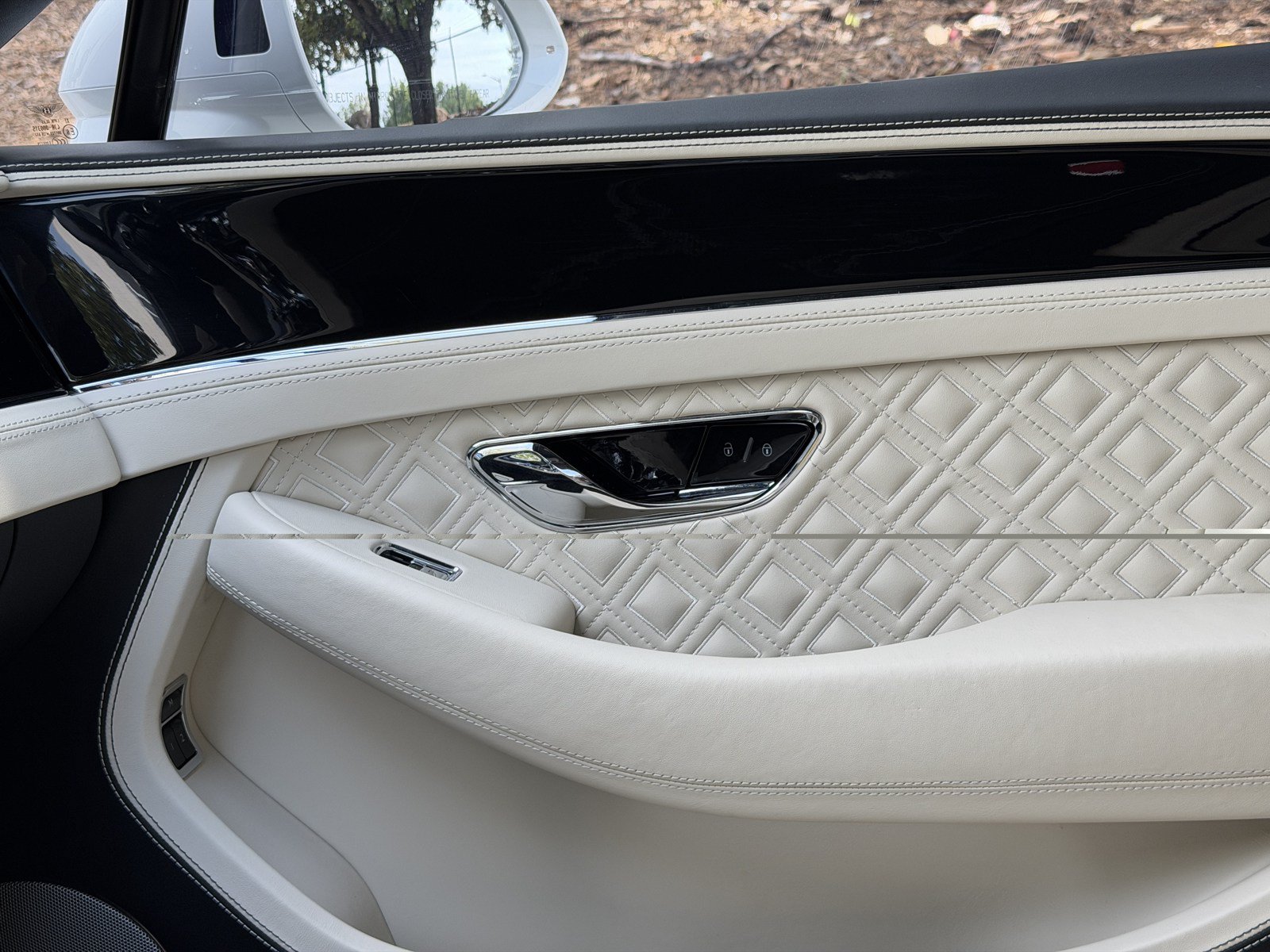 Certified 2020 Bentley Continental GT AWD/4WD image 32