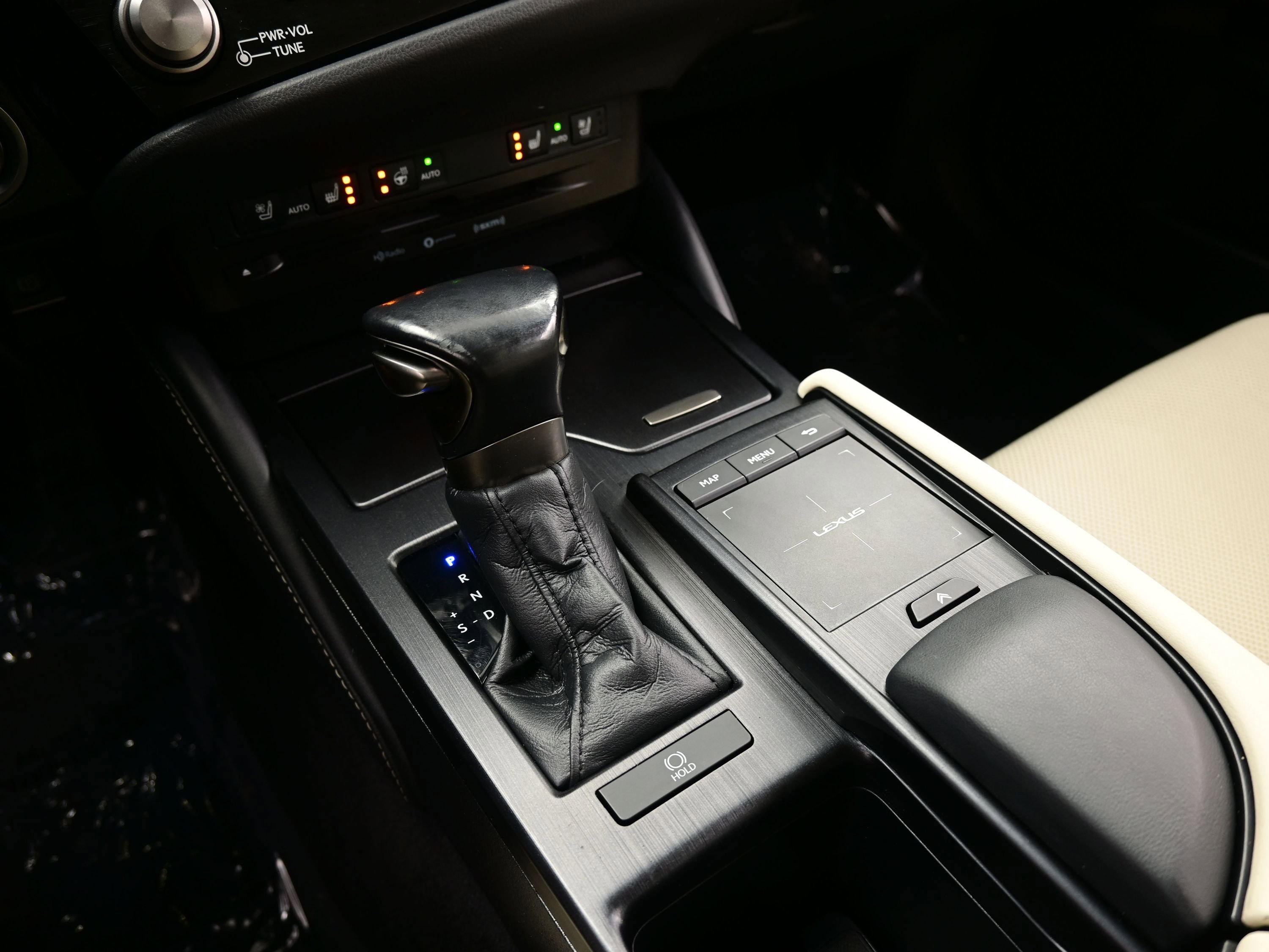 Used 2022 Lexus ES 250 w/ Premium Package image 22