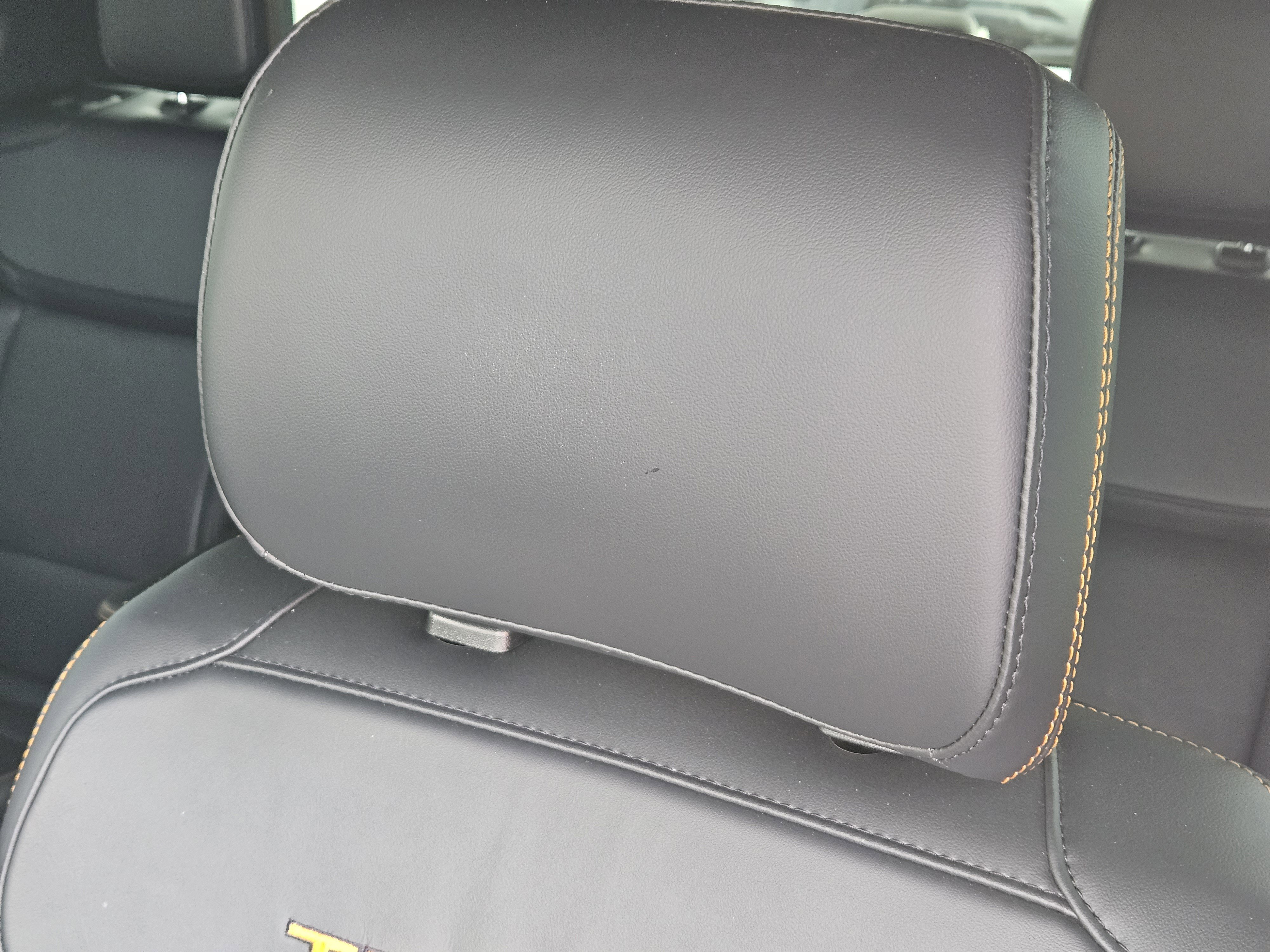 Used 2025 Ford Expedition Tremor image 17